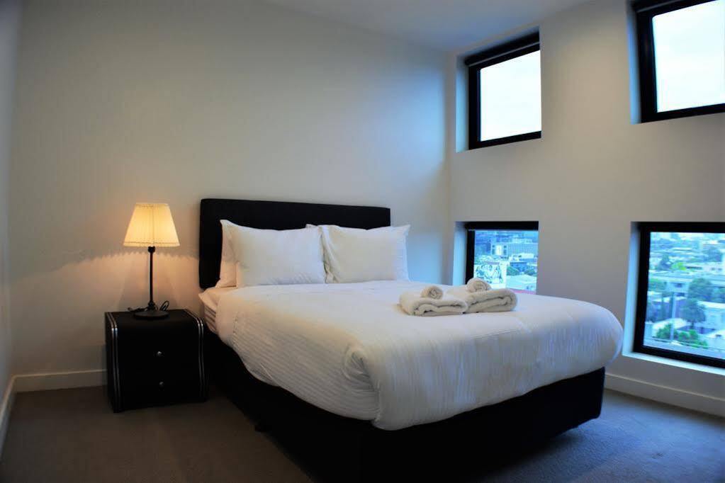 Royal Stays Apartments Melbourne- Clarke St Bagian luar foto